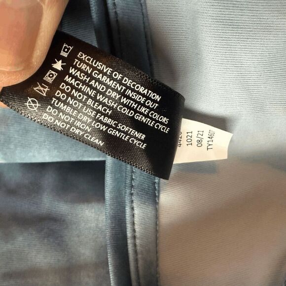 Yogalicious Women's Airlux Watercolor Cropped Muscle Tank Top Aqua Size XS - Picture 4 of 8